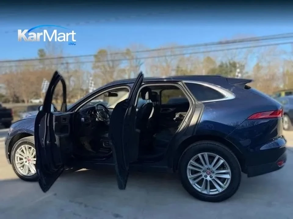 2017 Jaguar F-Pace - Image 19 of 20