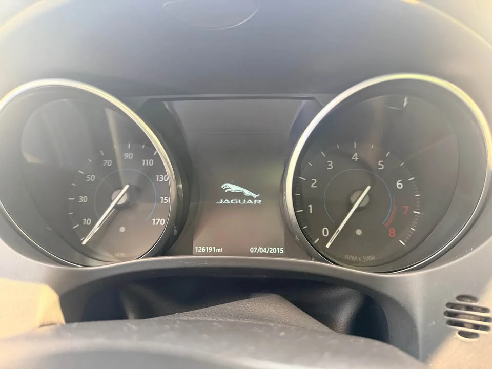 2017 Jaguar F-Pace - Image 17 of 18