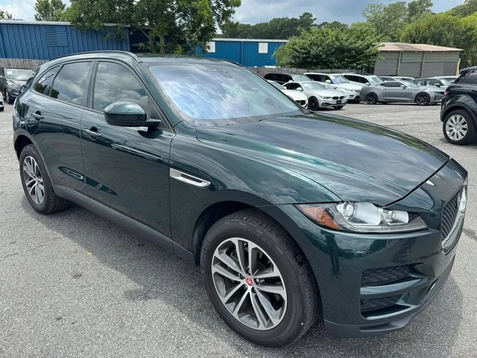 2017 Jaguar F-Pace - Image 4 of 15