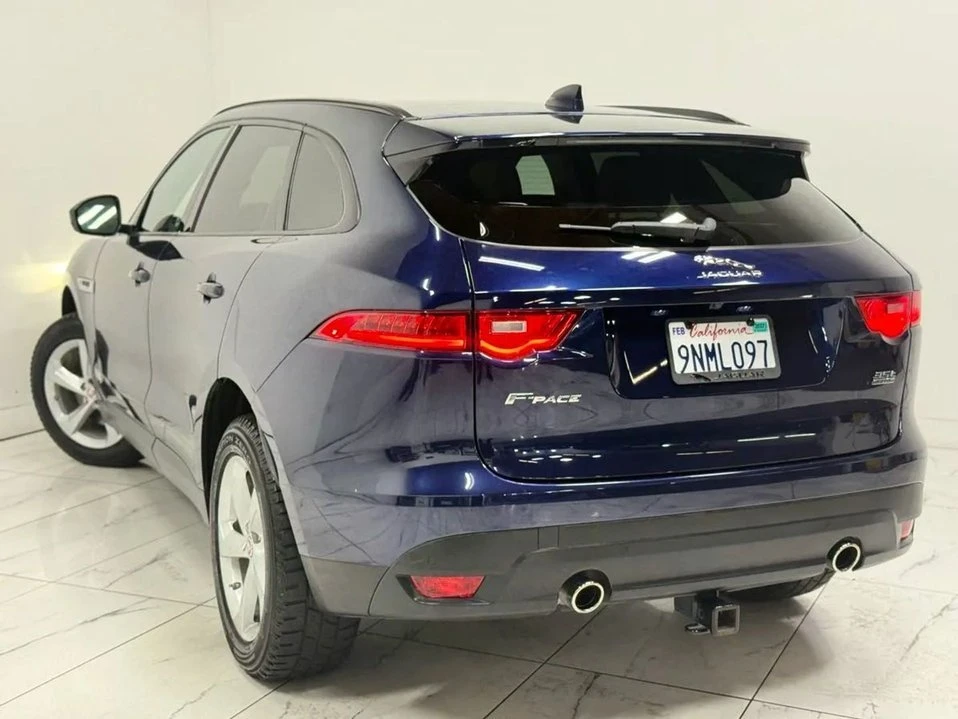 2017 Jaguar F-Pace - Image 7 of 20