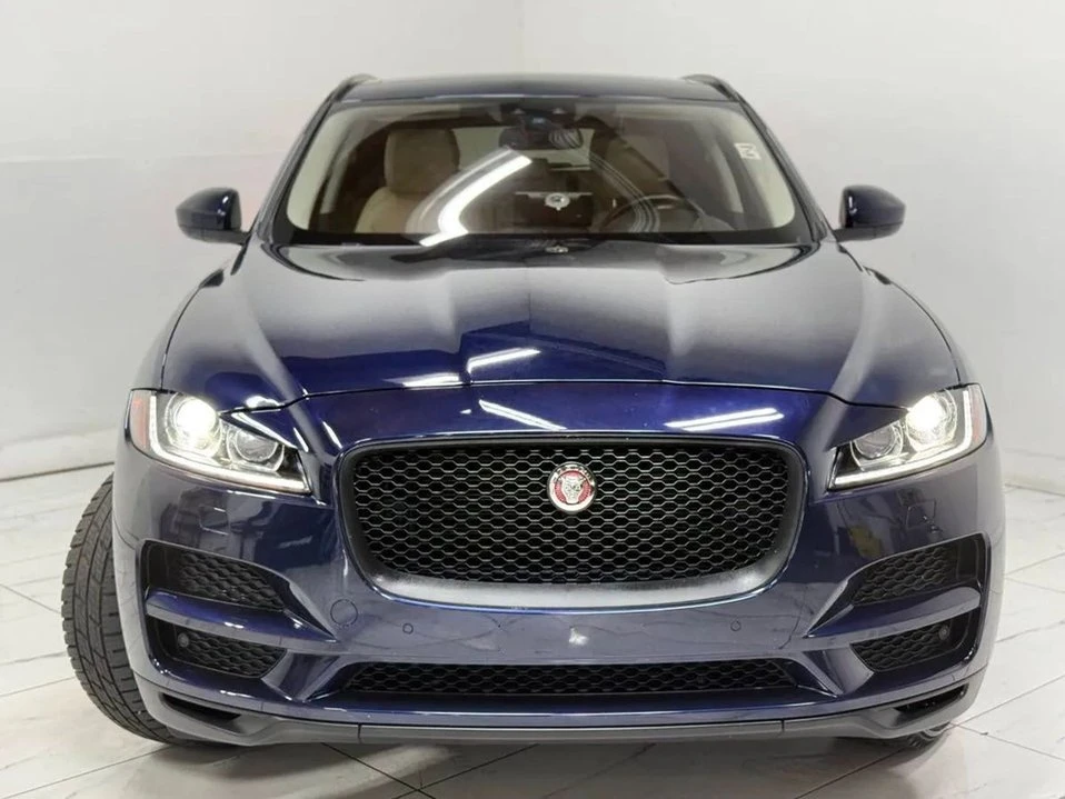 2017 Jaguar F-Pace - Image 3 of 20