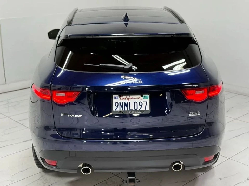 2017 Jaguar F-Pace - Image 10 of 20