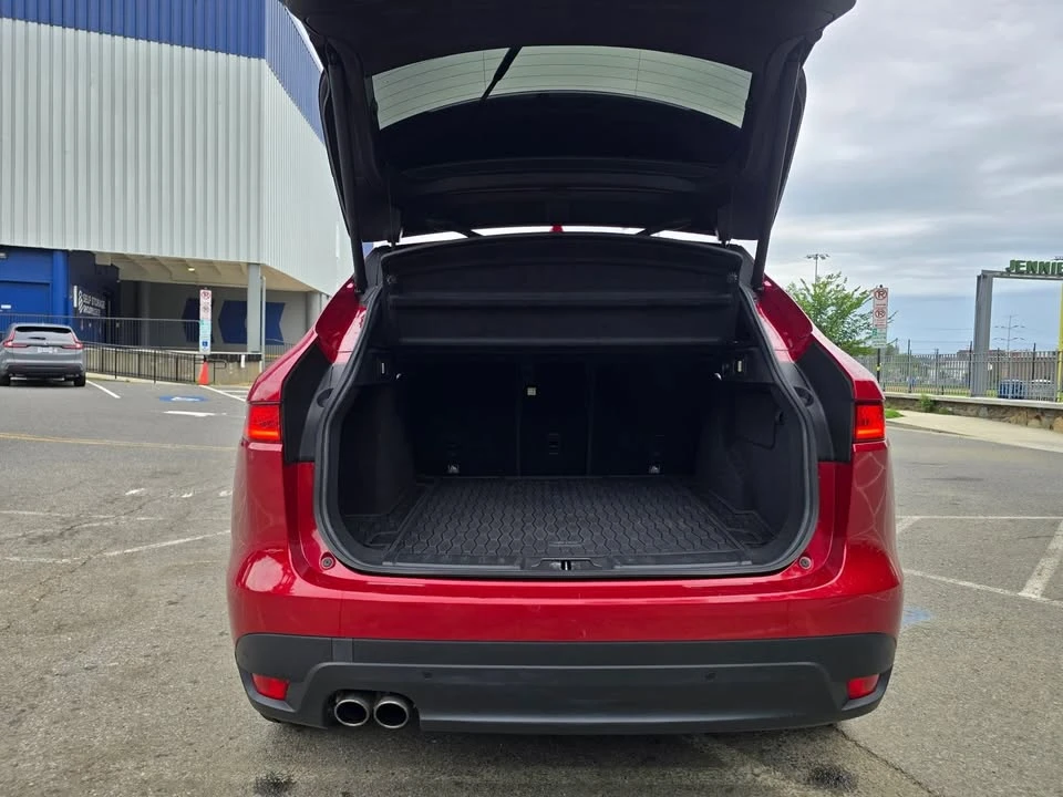 2017 Jaguar F-Pace - Image 13 of 20
