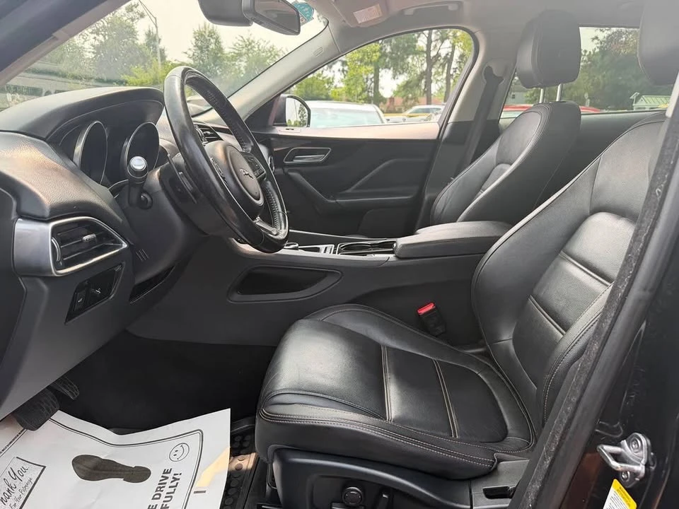 2017 Jaguar F-Pace - Image 10 of 20