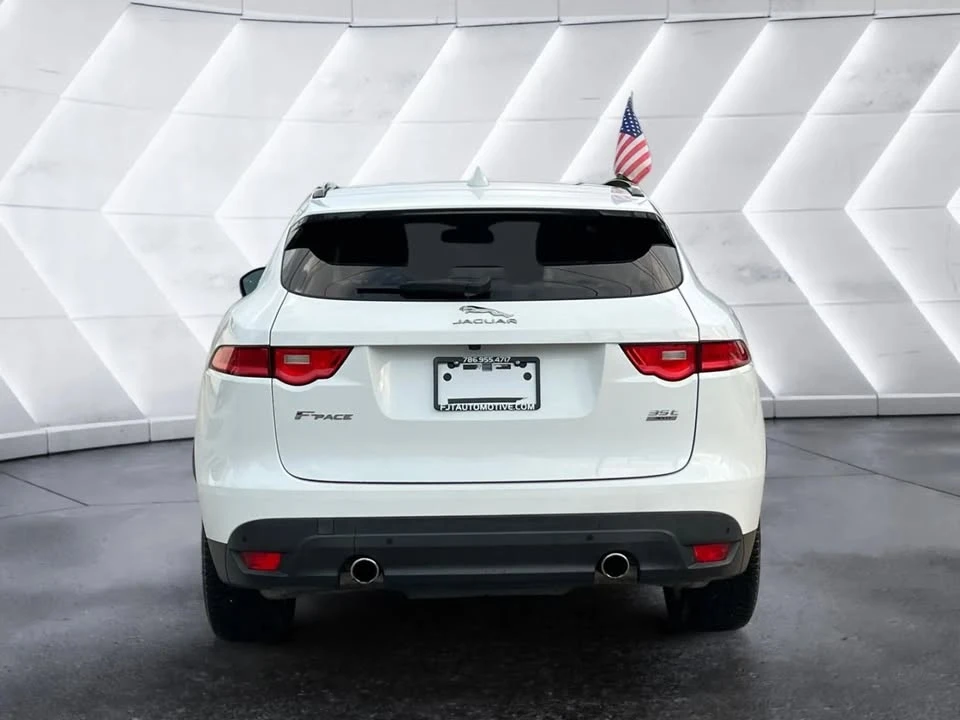 2017 Jaguar F-Pace - Image 4 of 15