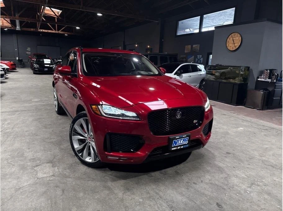 2017 Jaguar F-Pace - Image 2 of 20