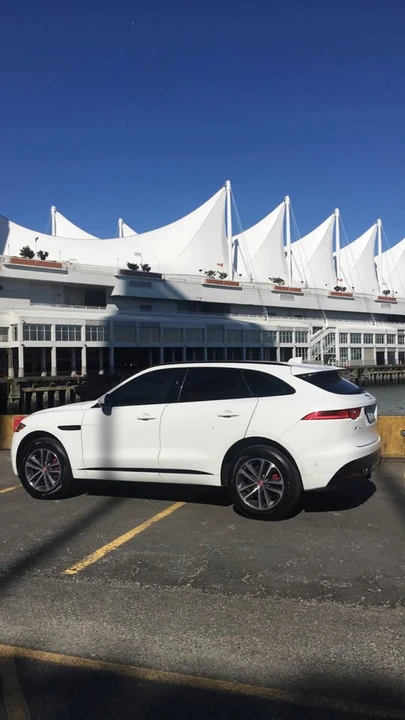 2017 Jaguar F-Pace - Image 2 of 6
