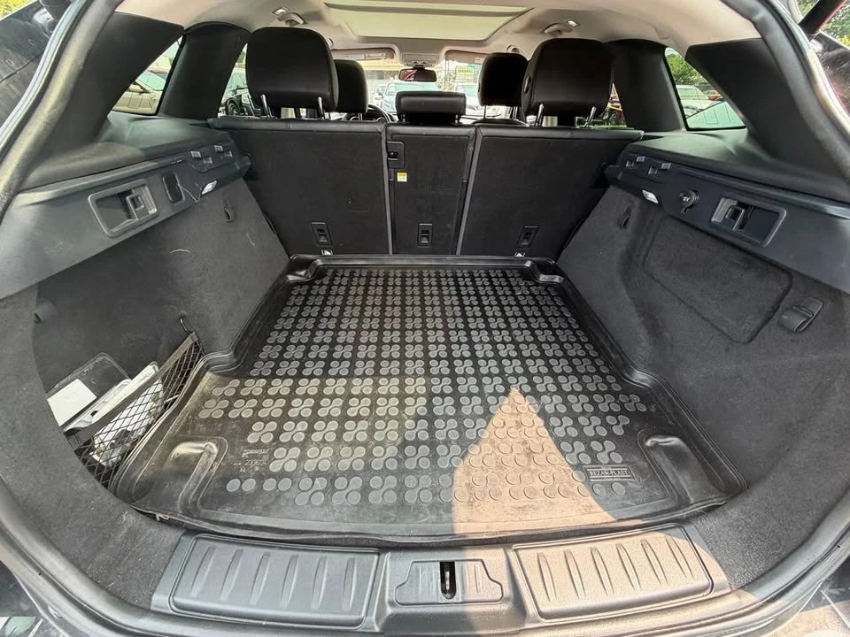 2017 Jaguar F-Pace - Image 13 of 20
