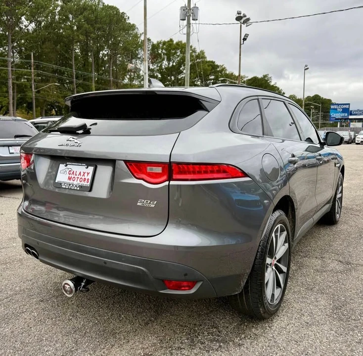 2017 Jaguar F-Pace - Image 4 of 19
