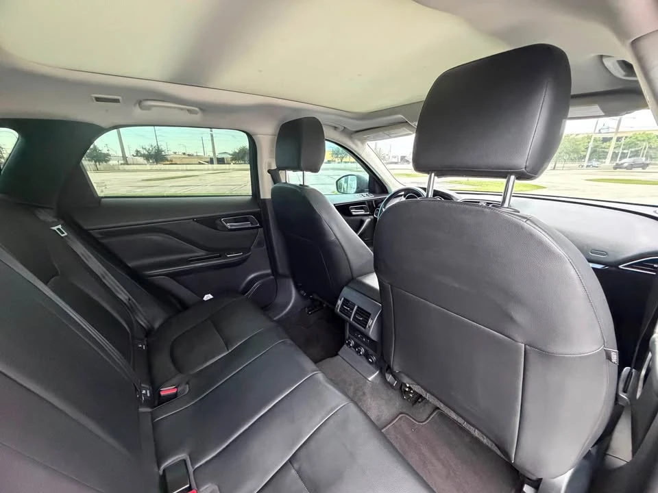 2017 Jaguar F-Pace - Image 14 of 16