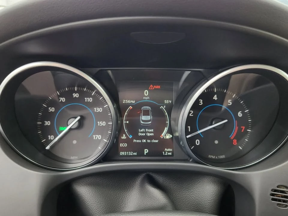 2017 Jaguar F-Pace - Image 9 of 20