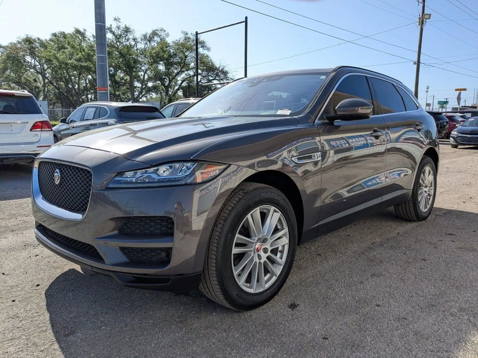 2017 Jaguar F-Pace - Image 7 of 20