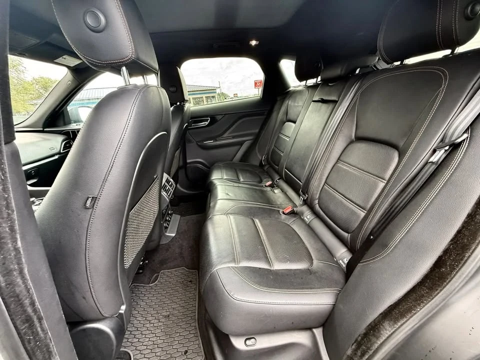 2017 Jaguar F-Pace - Image 16 of 20