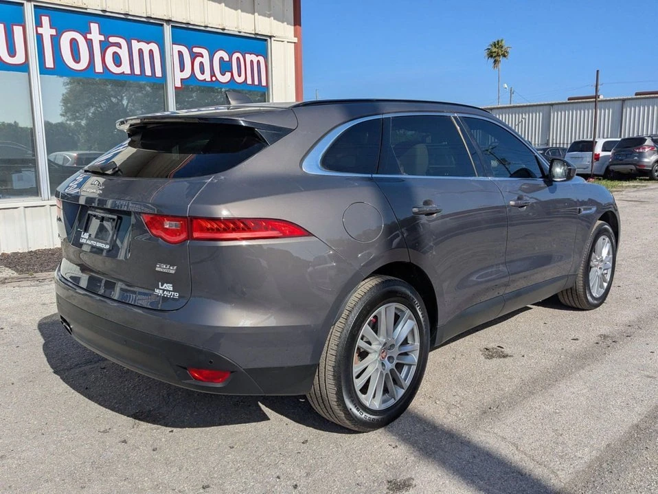 2017 Jaguar F-Pace - Image 3 of 20