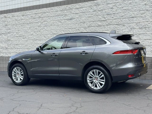 2017 Jaguar F-Pace - Image 2 of 20