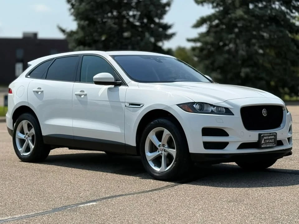 2017 Jaguar F-Pace - Image 8 of 20