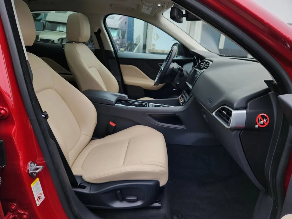 2017 Jaguar F-Pace - Image 18 of 20