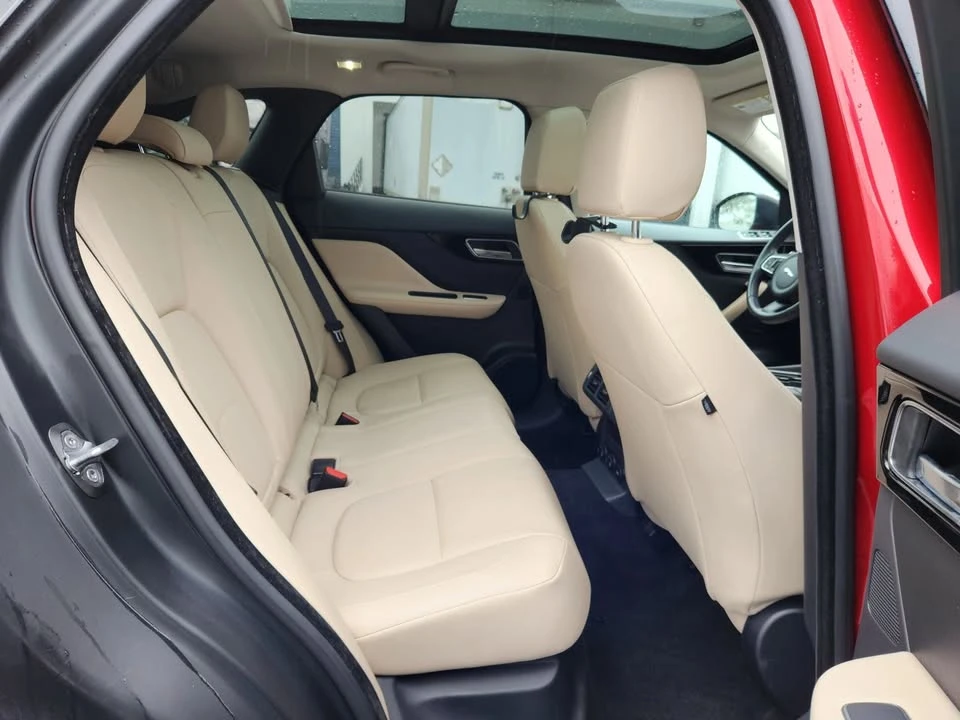 2017 Jaguar F-Pace - Image 17 of 20