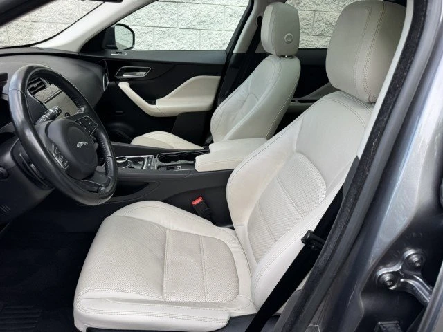 2017 Jaguar F-Pace - Image 8 of 20