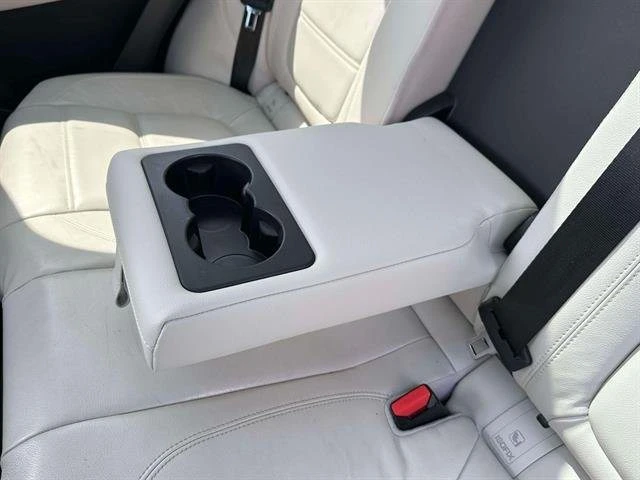 2017 Jaguar F-Pace - Image 11 of 20