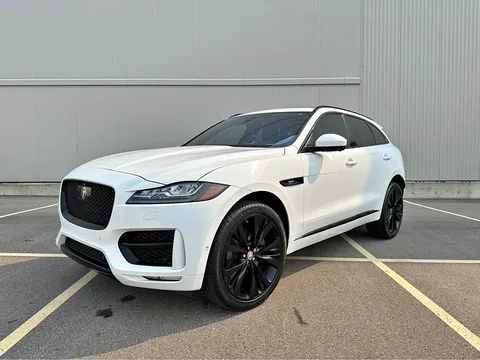 2017 Jaguar F-PACE 35t R-Sport
