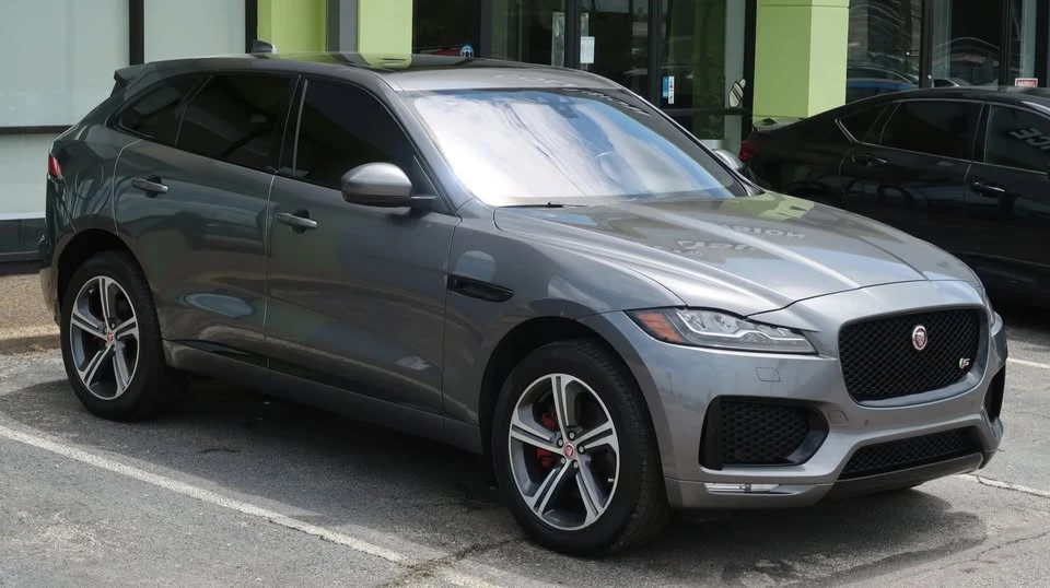 2017 Jaguar F-Pace - Image 5 of 20