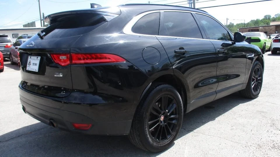 2017 Jaguar F-Pace - Image 4 of 20