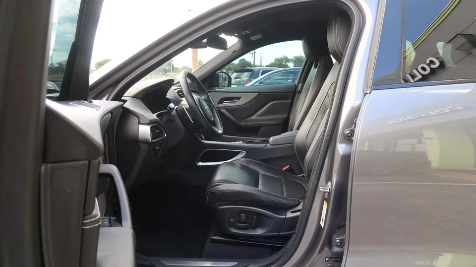 2017 Jaguar F-Pace - Image 17 of 20