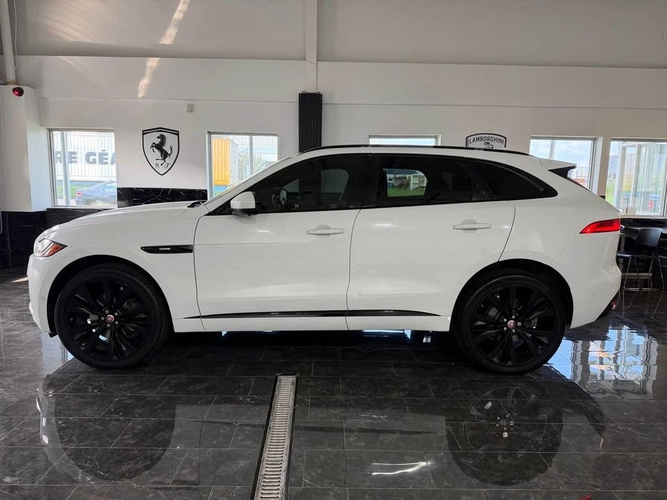 2017 Jaguar F-Pace - Image 4 of 20