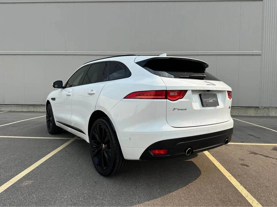 2017 Jaguar F-Pace - Image 5 of 20