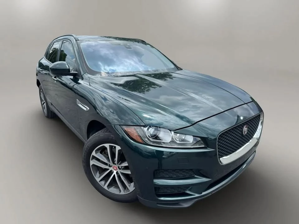 2017 Jaguar F-Pace - Image 2 of 9