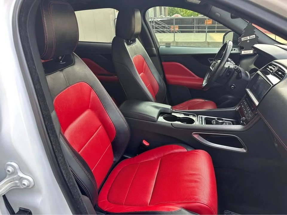 2017 Jaguar F-Pace - Image 15 of 20