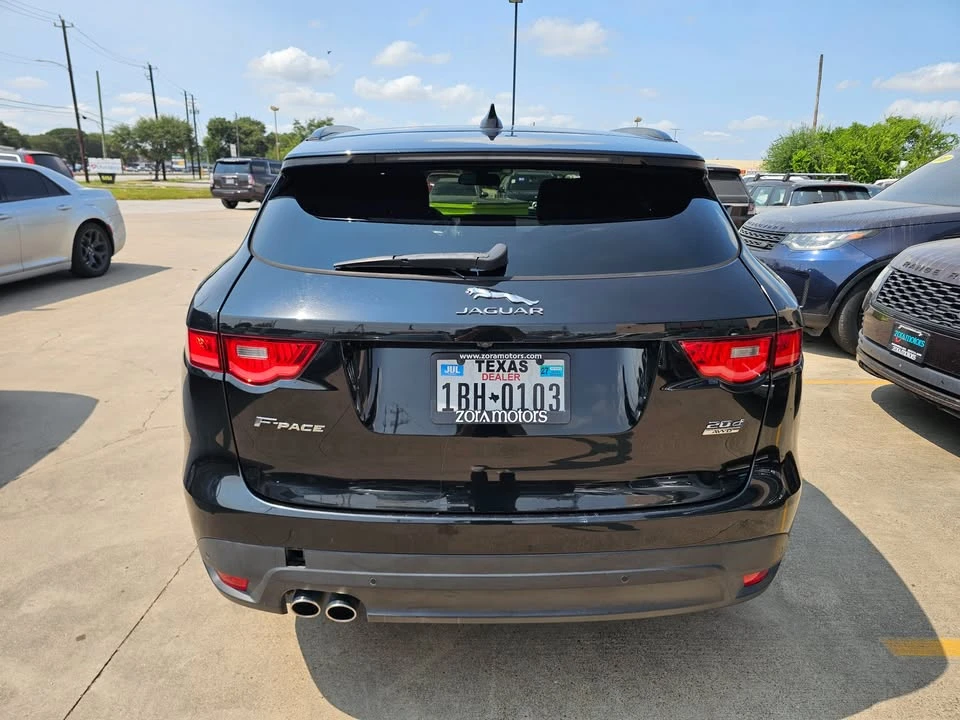2017 Jaguar F-Pace - Image 6 of 18