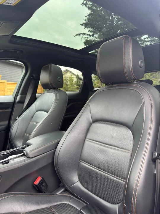 2017 Jaguar F-Pace - Image 12 of 12