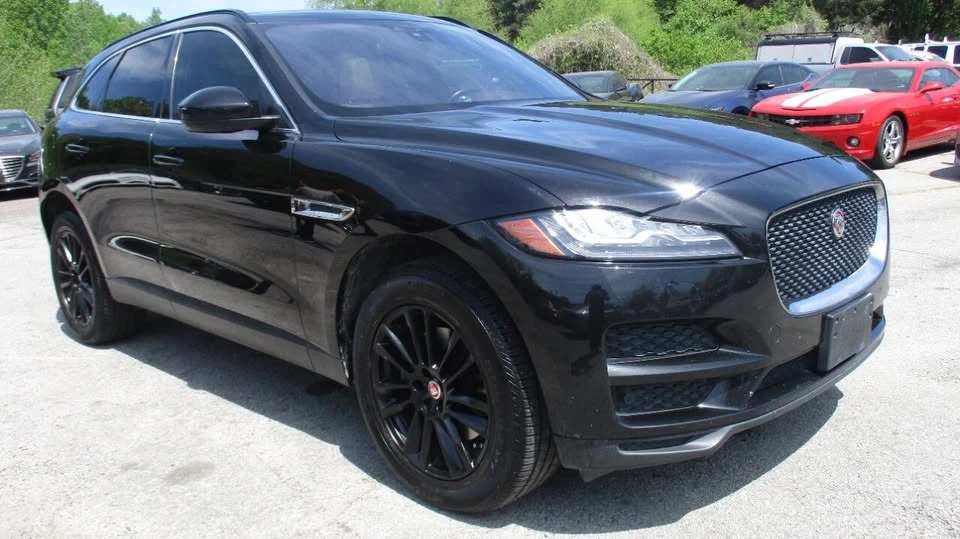 2017 Jaguar F-Pace - Image 3 of 20