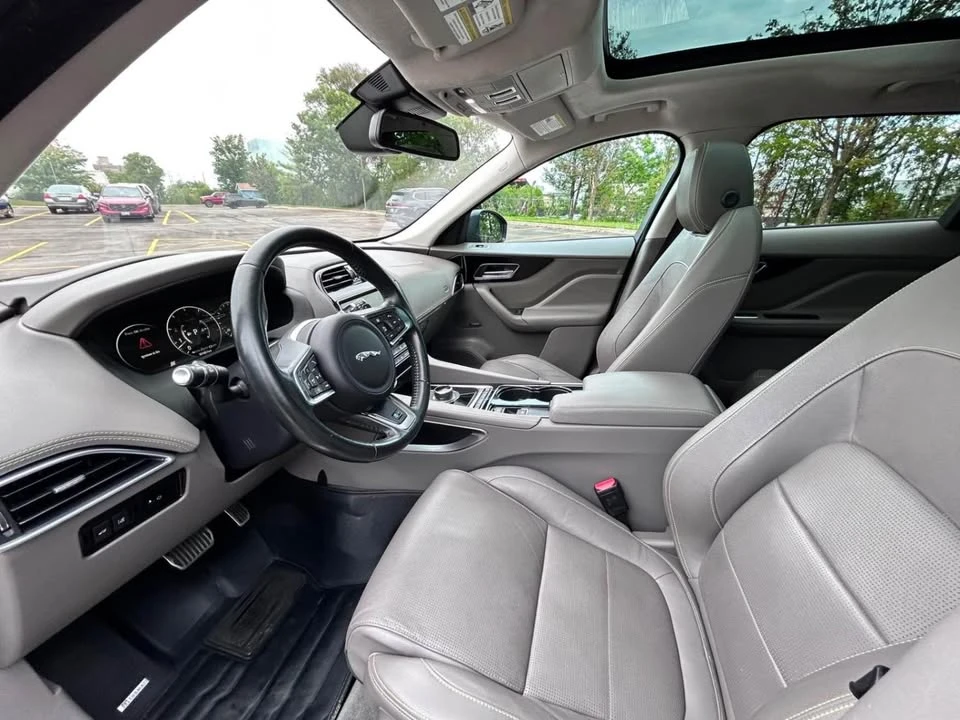 2017 Jaguar F-Pace - Image 3 of 9