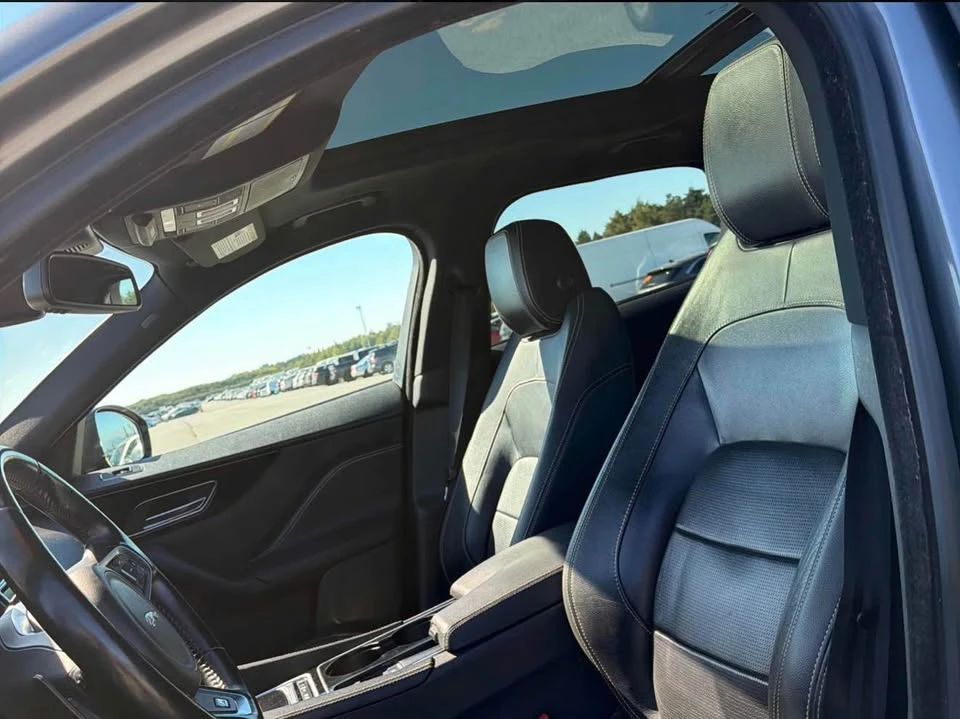 2017 Jaguar F-Pace - Image 5 of 11