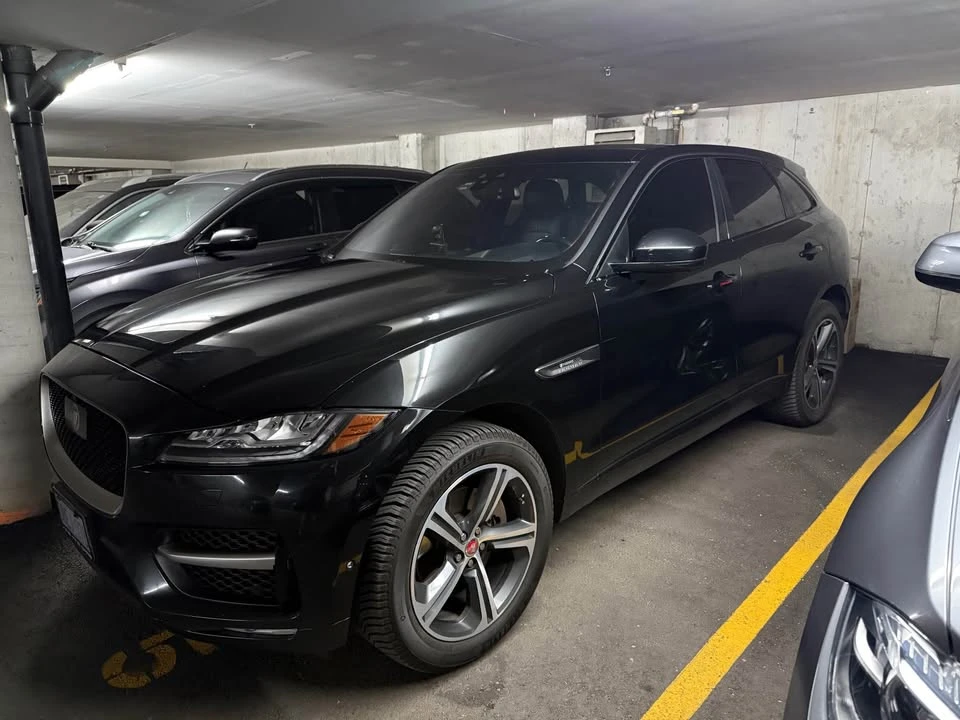 2017 Jaguar F-Pace - Image 14 of 14