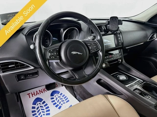 2017 Jaguar F-Pace - Image 9 of 20