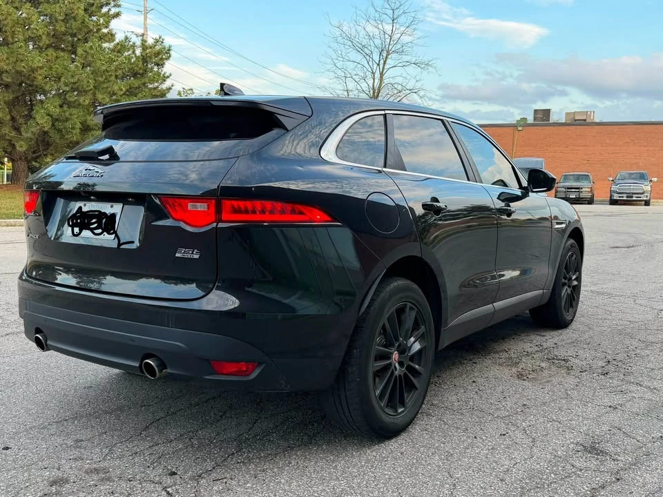 2017 Jaguar F-Pace - Image 6 of 14