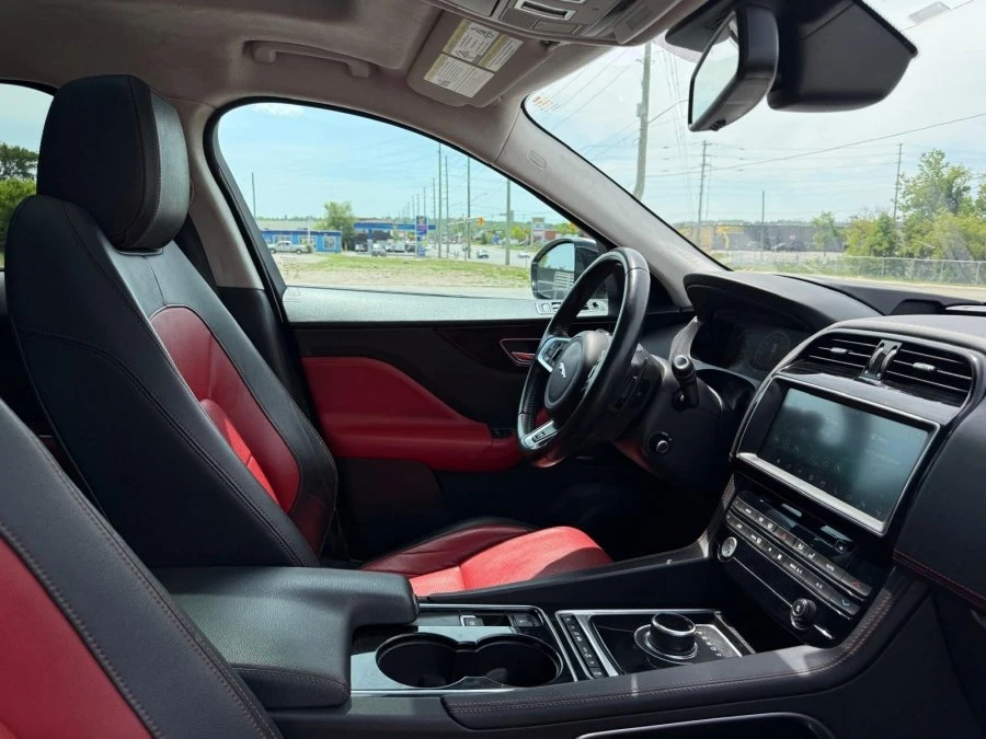 2017 Jaguar F-Pace - Image 5 of 18
