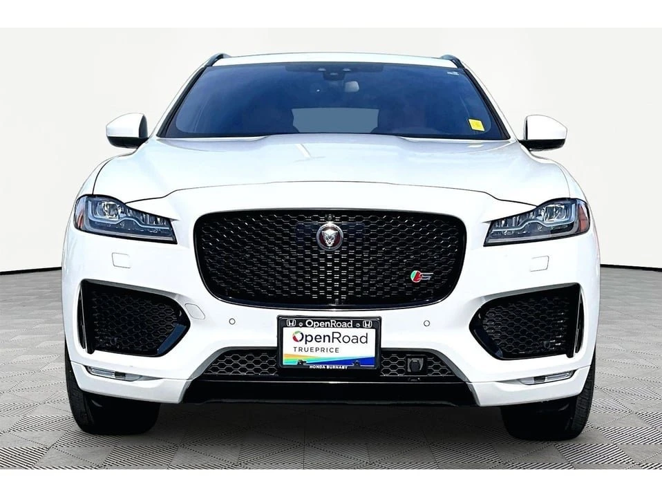 2017 Jaguar F-Pace - Image 2 of 20