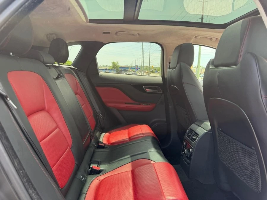 2017 Jaguar F-Pace - Image 2 of 18
