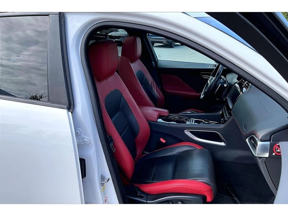 2017 Jaguar F-Pace - Image 13 of 20