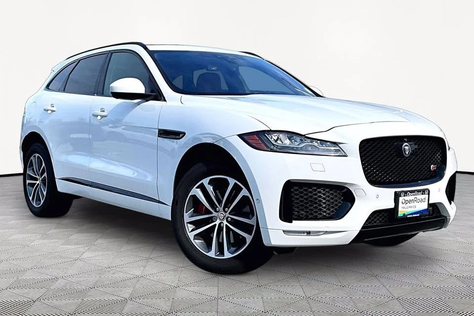 2017 Jaguar F-Pace - Image 5 of 20
