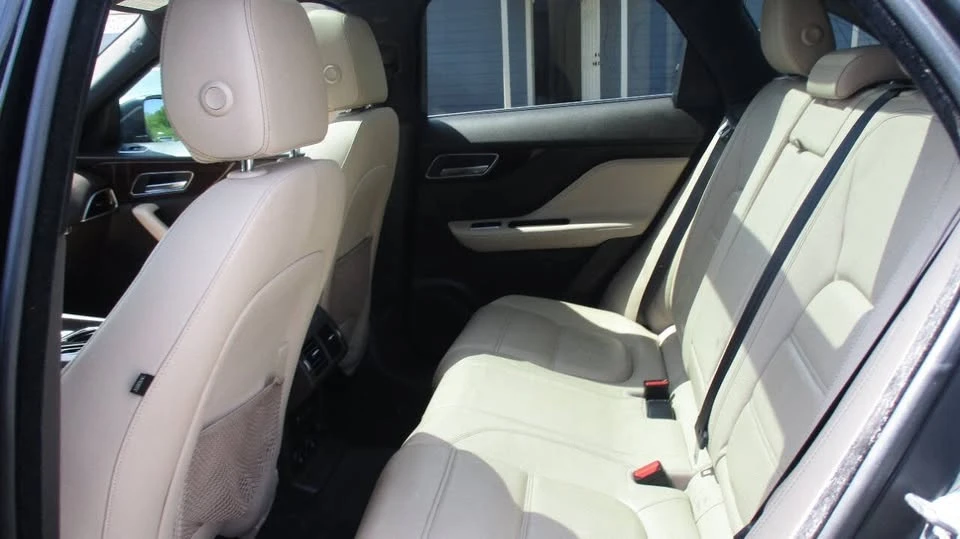 2017 Jaguar F-Pace - Image 15 of 20