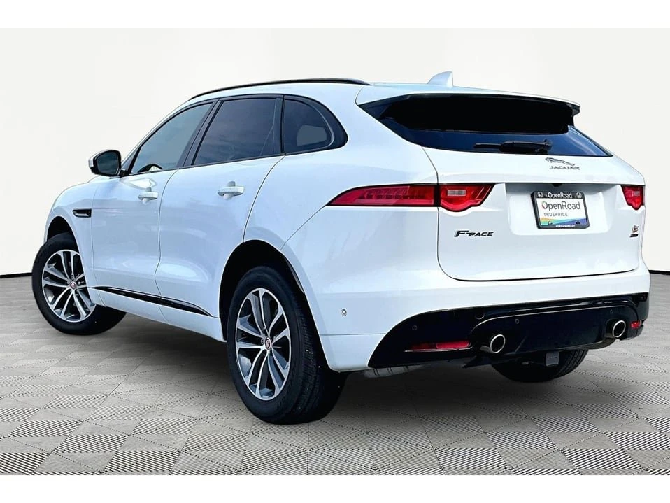 2017 Jaguar F-Pace - Image 4 of 20