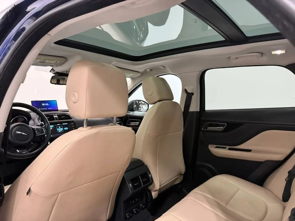2017 Jaguar F-Pace - Image 13 of 20