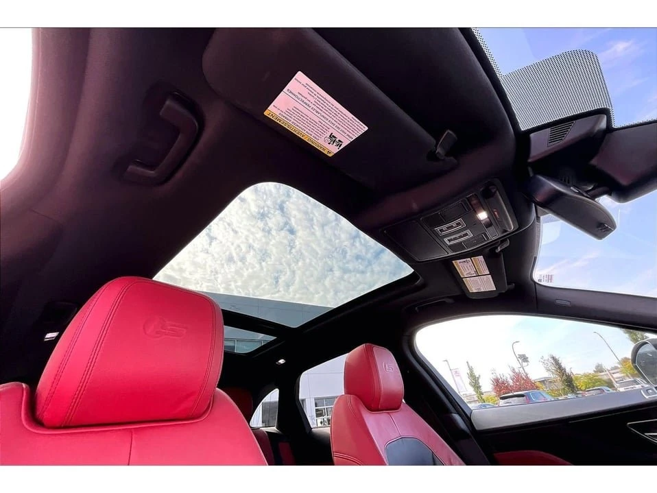 2017 Jaguar F-Pace - Image 9 of 20