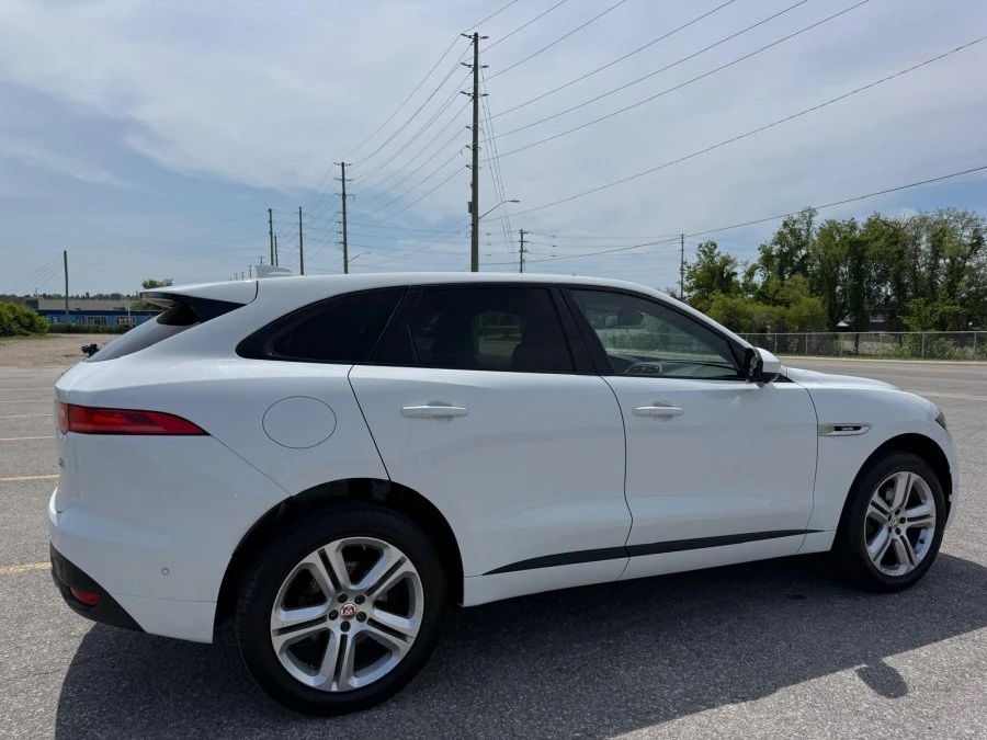 2017 Jaguar F-Pace - Image 3 of 18